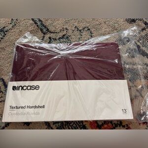 NEW Incase textured hardshell Custodia Ruvida